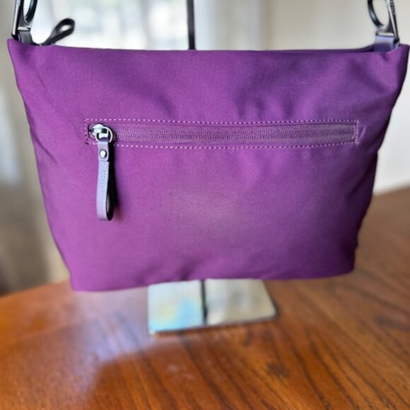 eBags Belcourt Crossbody Carryall Purse Travel Bag Organizer - Picture 8 of 8